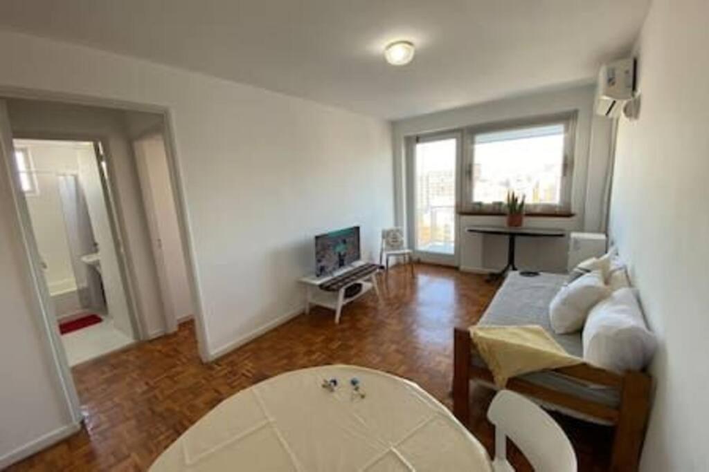 Apartment 1 Bedroom *balvanera* Excelente Vista / Luminoso